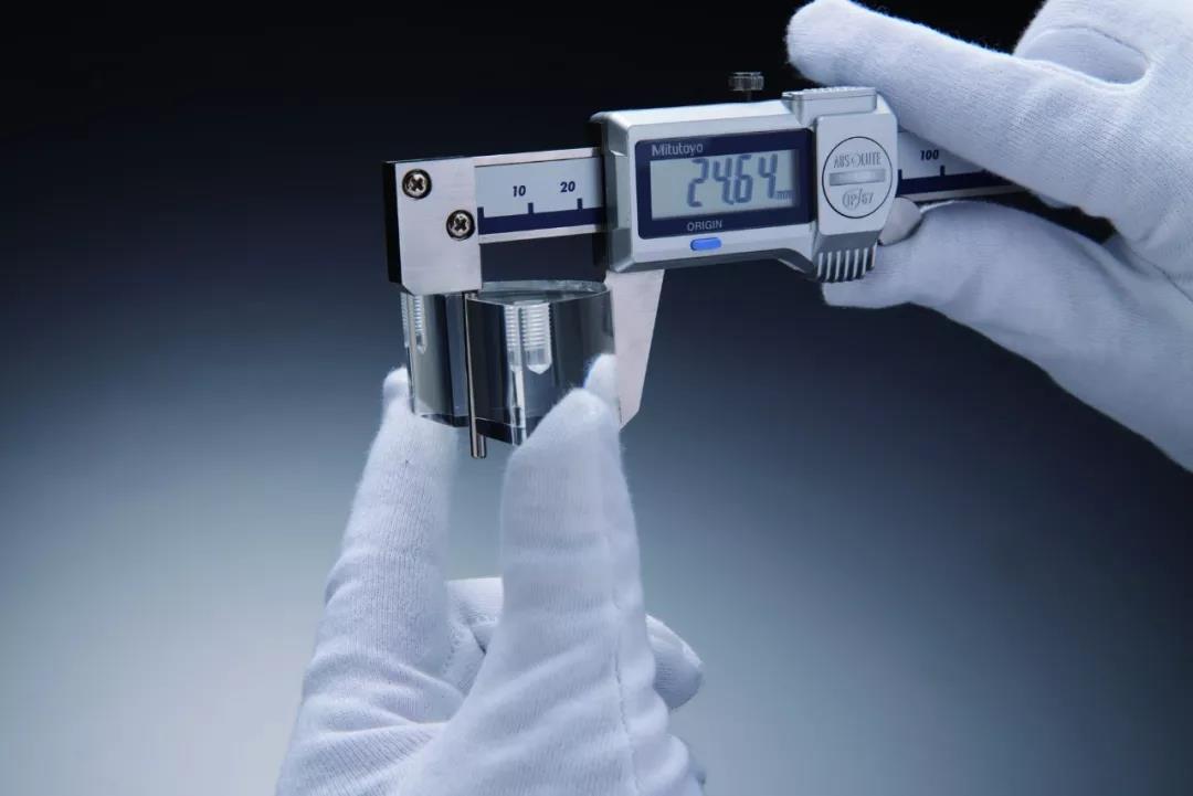日本三豐數(shù)顯管壁厚度卡尺 日本三豐數(shù)顯管壁厚度卡尺